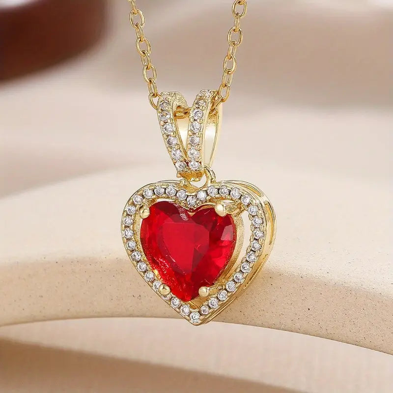 Divifa Carmessia Draevyn Necklace in Gold-Plated stainless steel