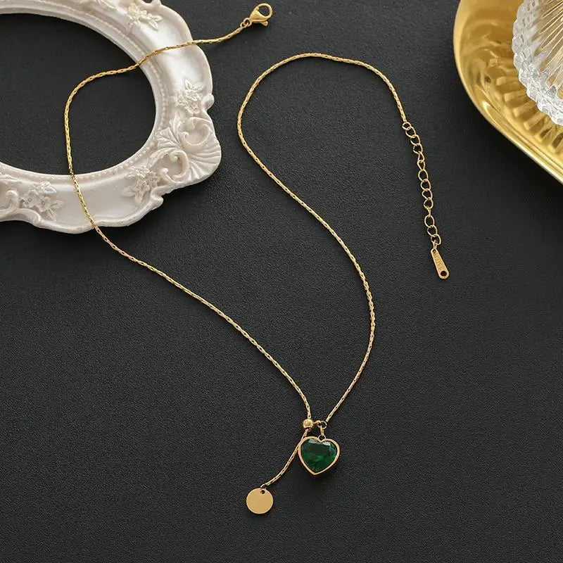 Divifa Juliette Veyron Necklace in Gold-Plated stainless steel