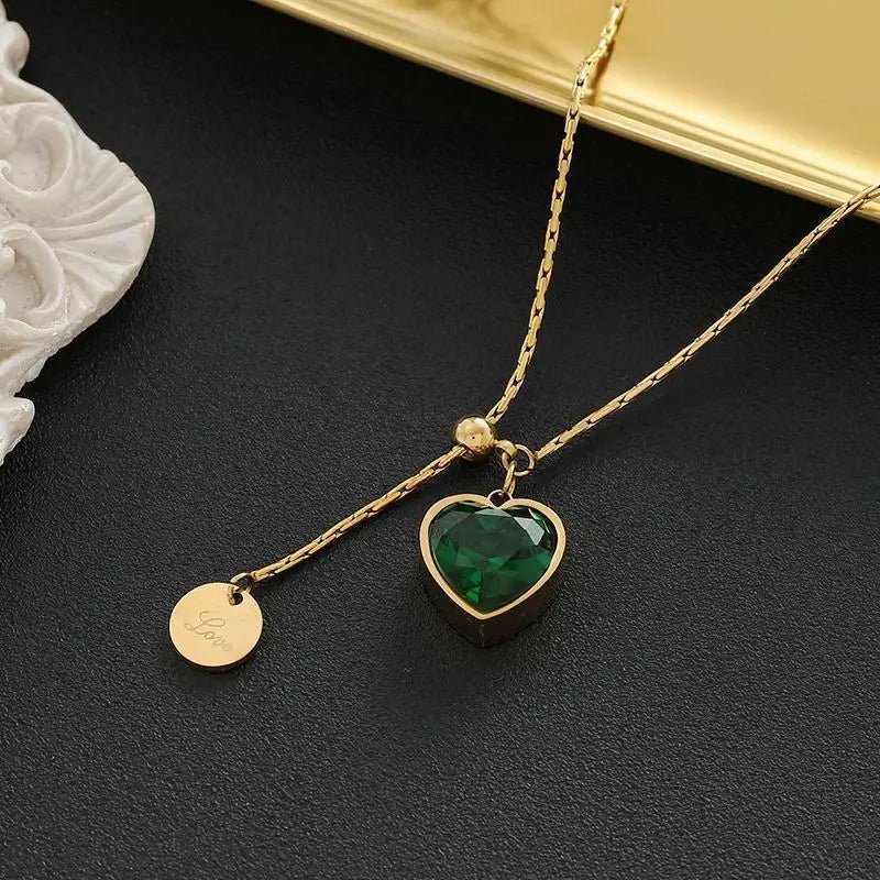 Divifa Juliette Veyron Necklace in Gold-Plated stainless steel