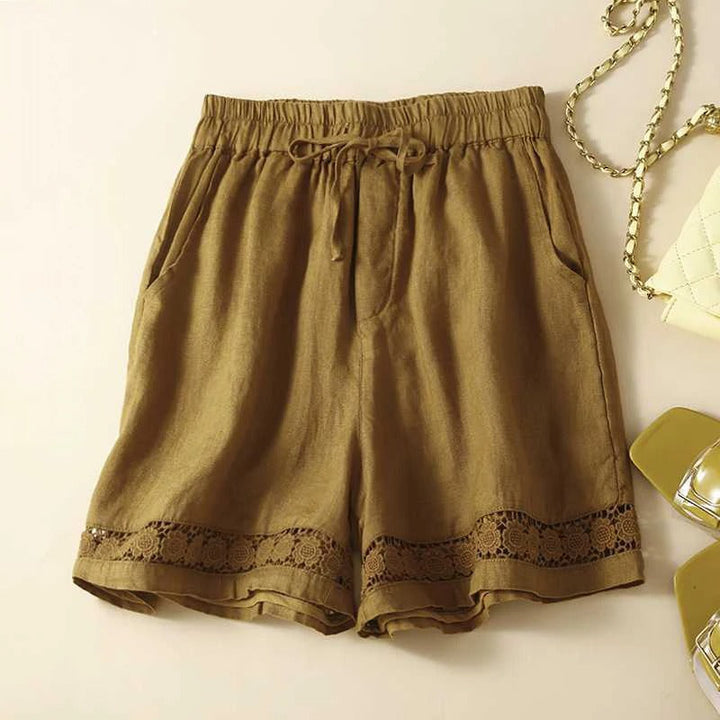 Divifa Rica Relaxed Floral Shorts