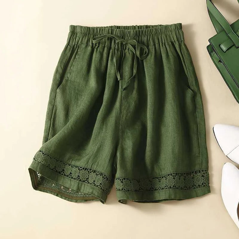 Divifa Rica Relaxed Floral Shorts