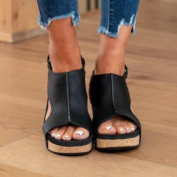 Divifa Linda Suede Wedge Sandals