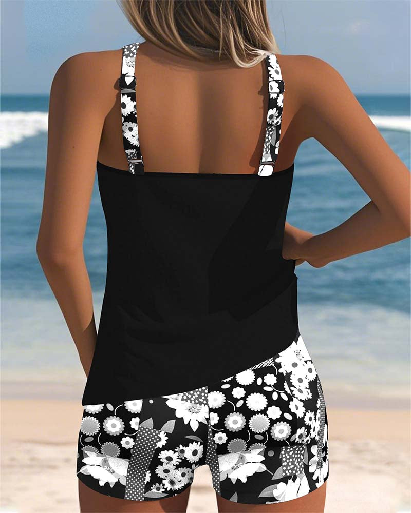 Divifa Melanie Two-Piece Swimsuit with Comfortable Fit and Floral Beach Style