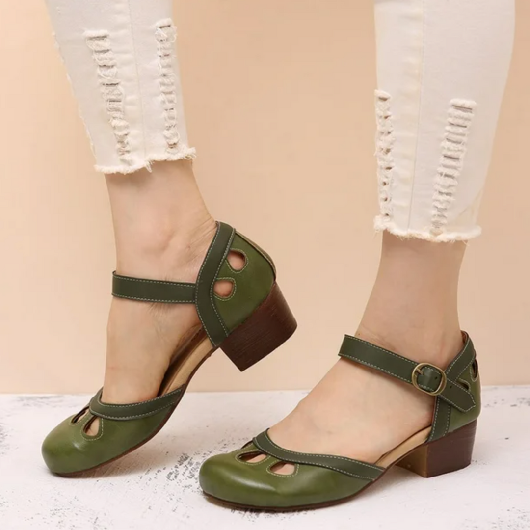 Divifa Patti Comfortable Low-Heeled Sandals