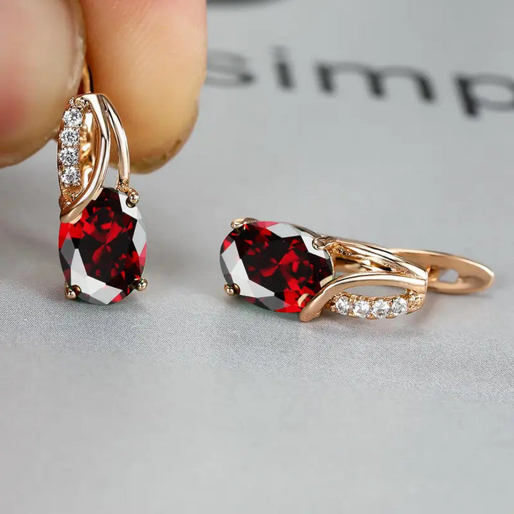 Divifa Veressa Ruberine Earrings in Gold-Plated stainless steel