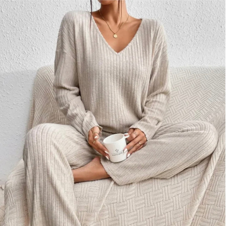 Divifa CozySet Knitted 2-piece set