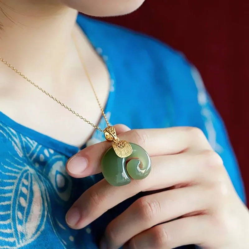 Divifa Hetian Jade Necklace in Gold-Plated stainless steel