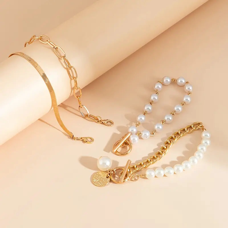 Divifa Chic 4-piece Jewelry Set in Gold-Plated stainless steel