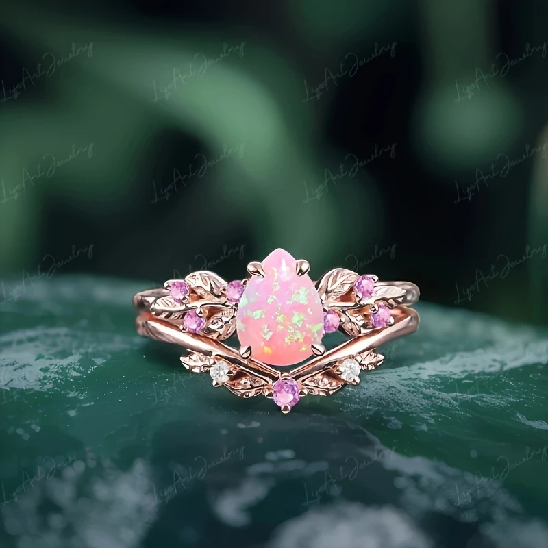 Divifa Pink Opal Ring in Gold-Plated stainless steel