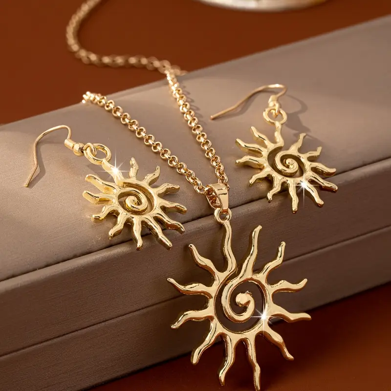 Divifa Solar Golden Jewelry Set in Gold-Plated stainless steel
