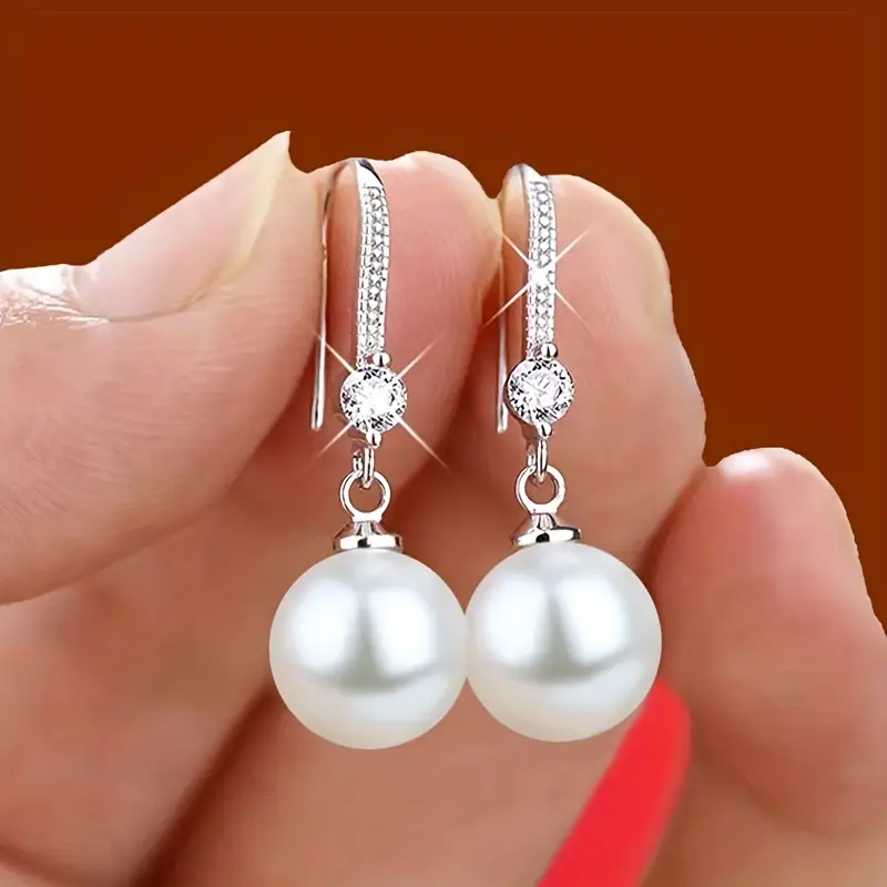 Divifa Zirconia Golden Earrings in Gold-Plated stainless steel