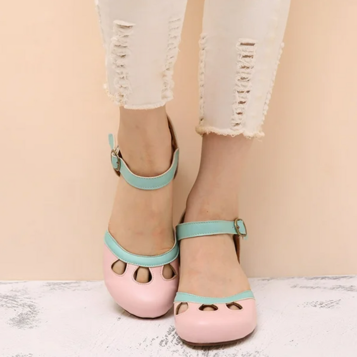 Divifa Patti Comfortable Low-Heeled Sandals